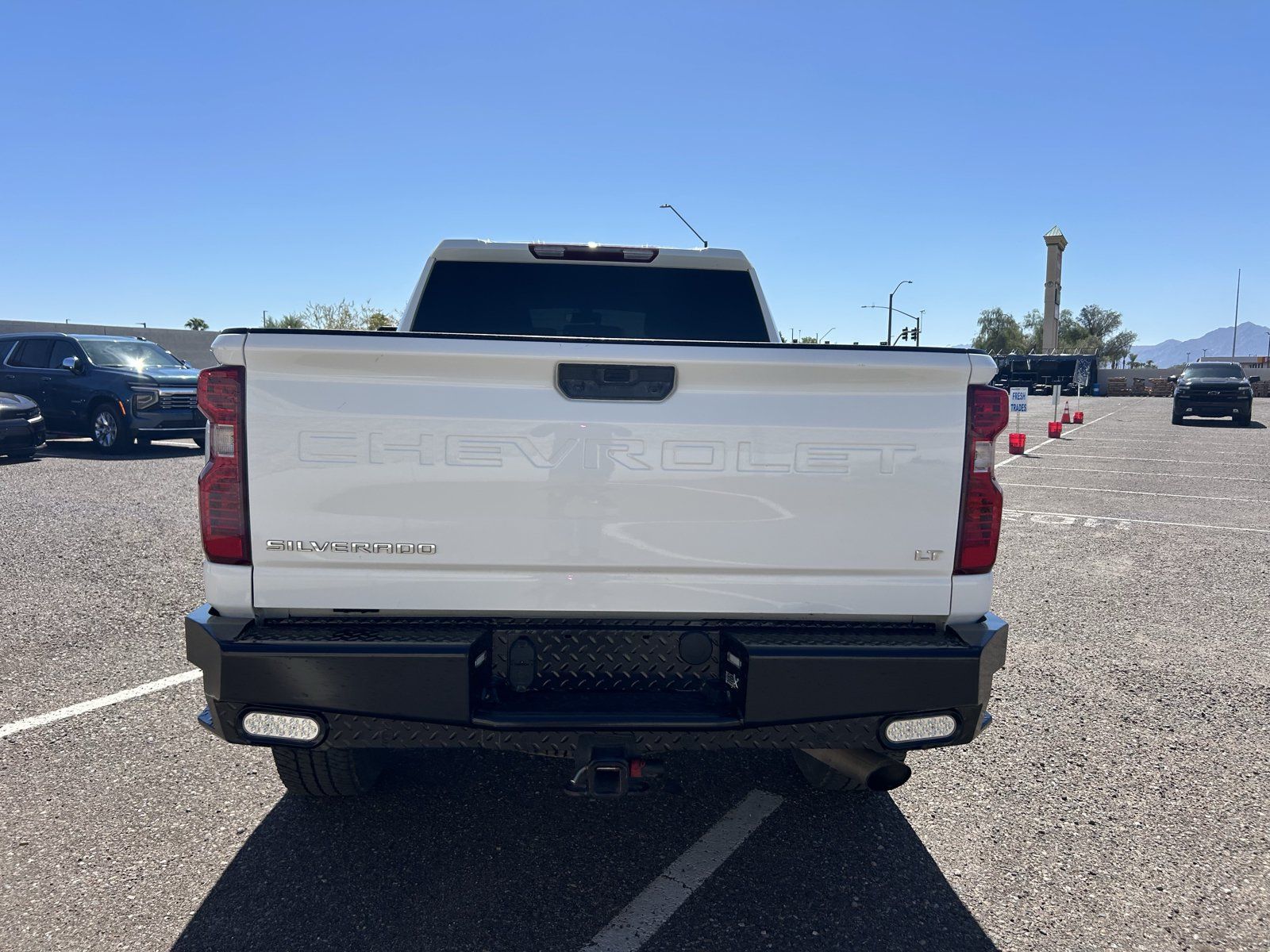 Used 2022 Chevrolet Silverado 3500 LT w/ Convenience Package AWD/4WD image 4
