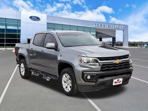 Used 2022 Chevrolet Colorado LT w/ Safety Package RWD image 6