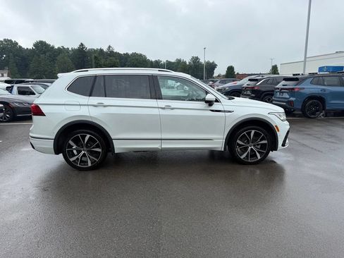 Used 2023 Volkswagen Tiguan SEL R-Line AWD/4WD image 18