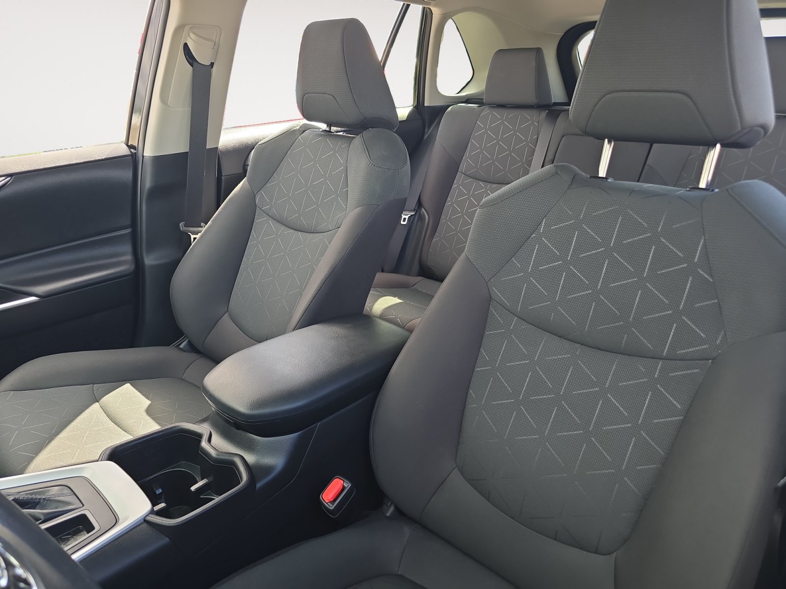 Certified 2024 Toyota RAV4 XLE FWD image 9