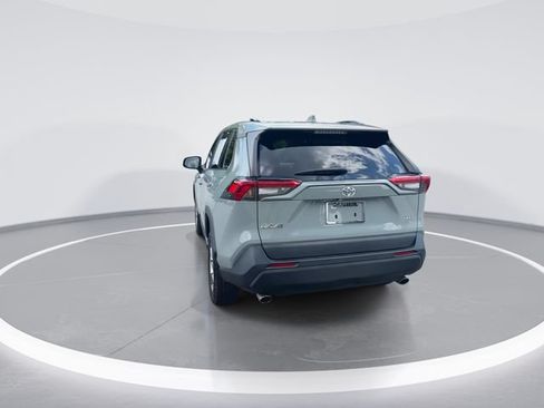 Used 2022 Toyota RAV4 XLE FWD image 7
