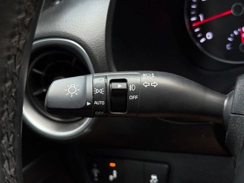 Used 2023 Kia Forte GT-Line w/ GT-Line Technology Package FWD image 24