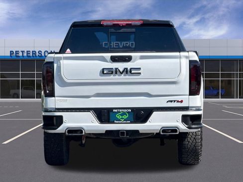 Certified 2024 GMC Sierra 1500 AT4 w/ Technology Package AWD/4WD image 5