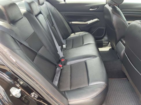 Used 2022 Nissan Altima 2.5 SR FWD image 28
