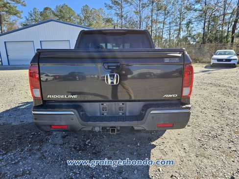 Used 2019 Honda Ridgeline Black Edition image 8