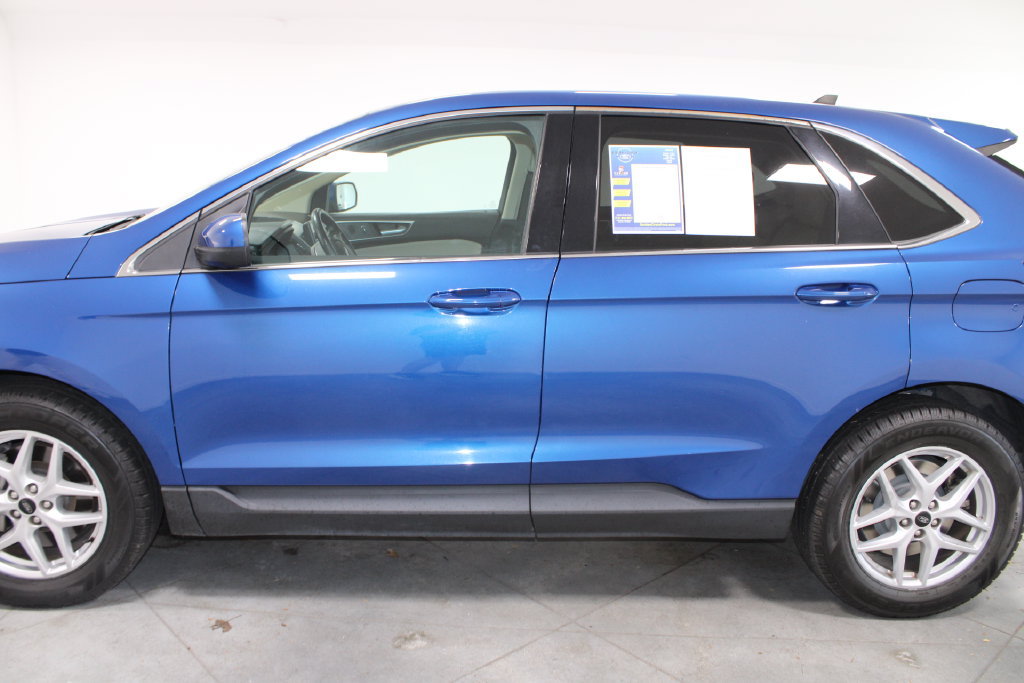 Used 2024 Ford Edge SEL AWD/4WD image 6