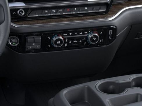 New 2026 GMC Sierra 1500 SLE AWD/4WD image 24