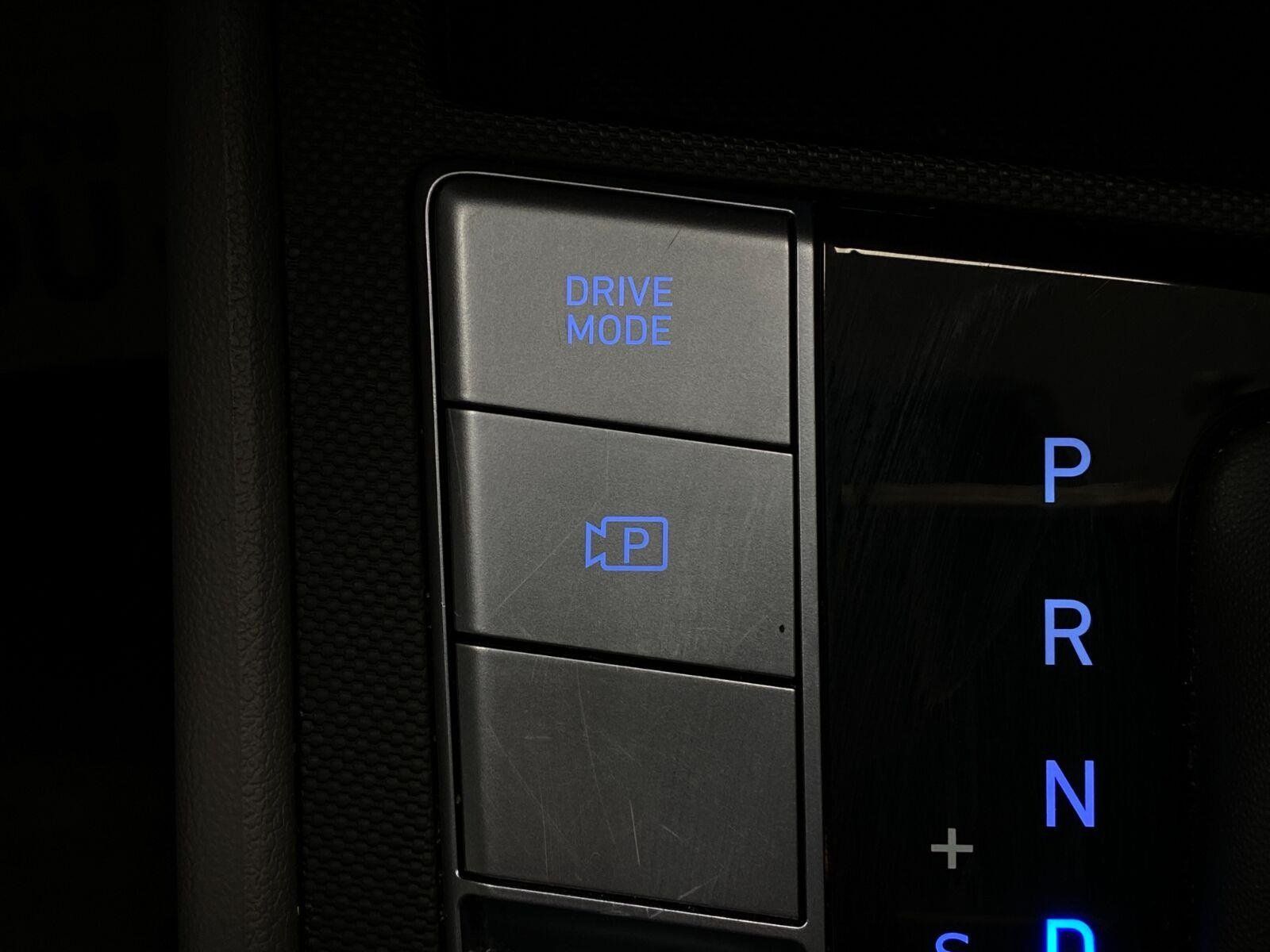Certified 2025 Hyundai Elantra SEL FWD image 26