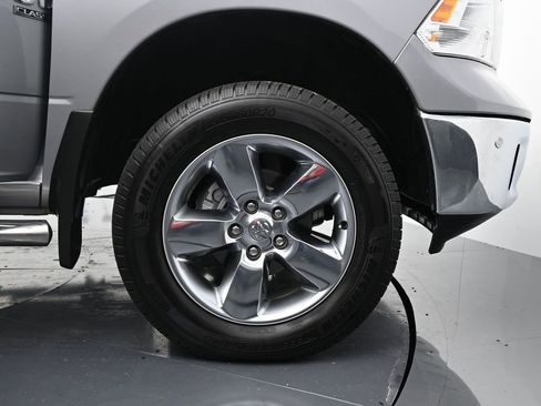 Used 2019 RAM 1500 Big Horn image 6