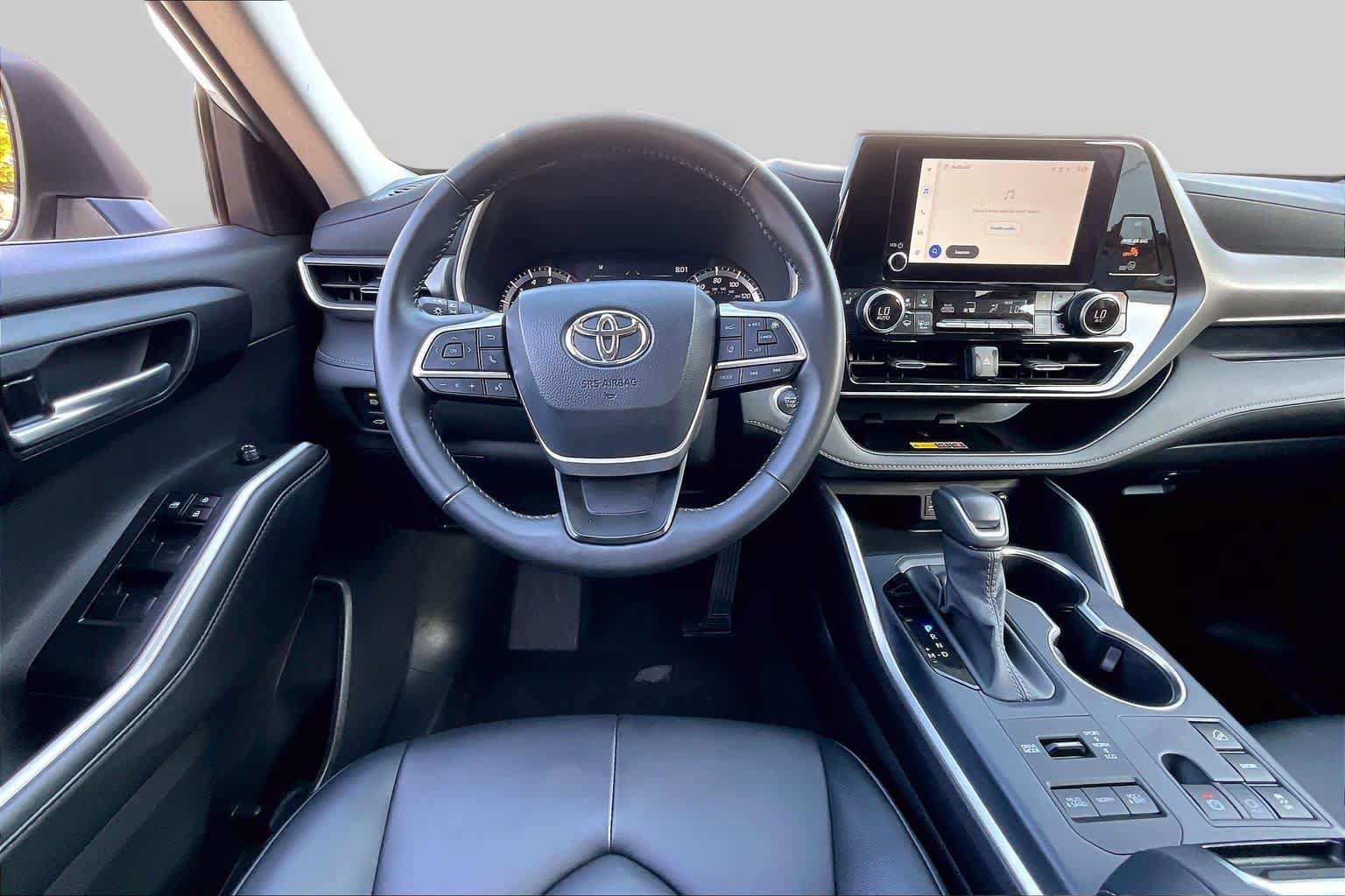 Used 2026 Toyota Highlander XLE AWD/4WD image 6