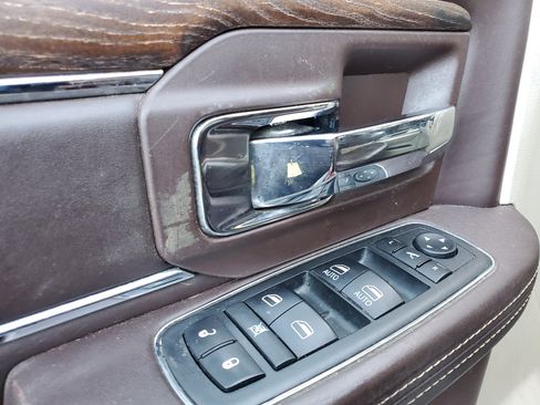 Used 2018 RAM 2500 Longhorn image 17