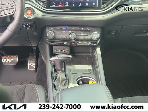 Used 2024 Dodge Durango SRT AWD/4WD image 22