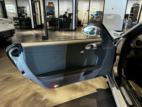 Used 2006 Porsche Boxster image 8