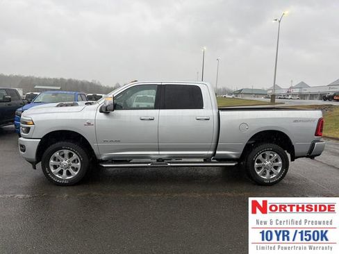New 2026 RAM 2500 Laramie w/ Sport Appearance Package AWD/4WD image 10