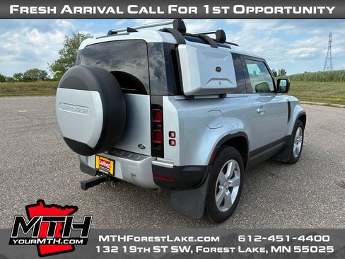 Used 2021 Land Rover Defender 90 First Edition AWD/4WD image 8