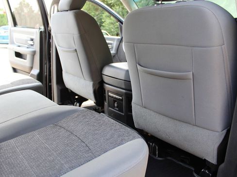 Used 2017 RAM 2500 Lone Star image 27