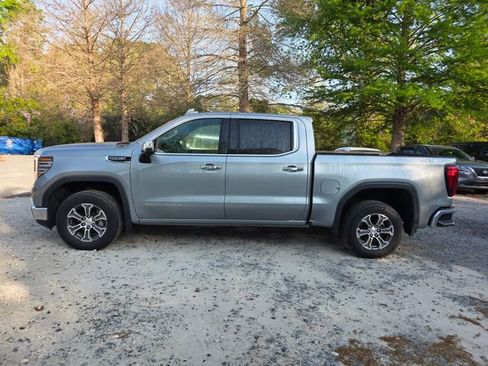 Used 2025 GMC Sierra 1500 SLT image 6