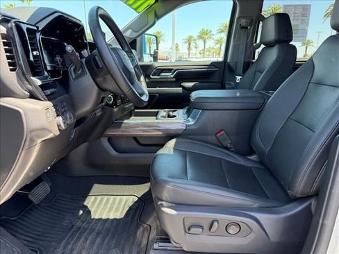Used 2024 Chevrolet Silverado 3500 LTZ w/ LTZ Premium Package AWD/4WD image 6