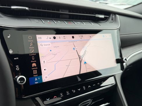 New 2026 Jeep Grand Cherokee Altitude image 14