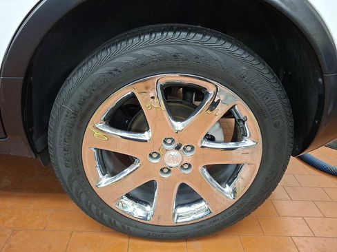 Used 2019 Buick Encore Essence w/ Experience Buick Package image 6