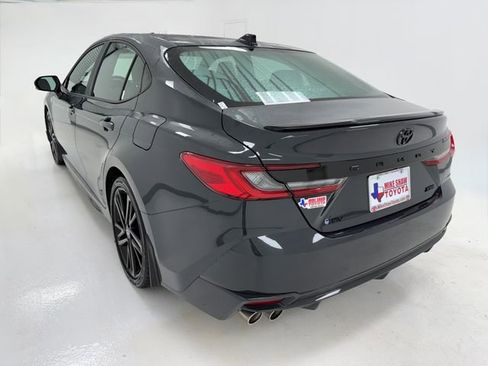 Used 2025 Toyota Camry XSE FWD image 38