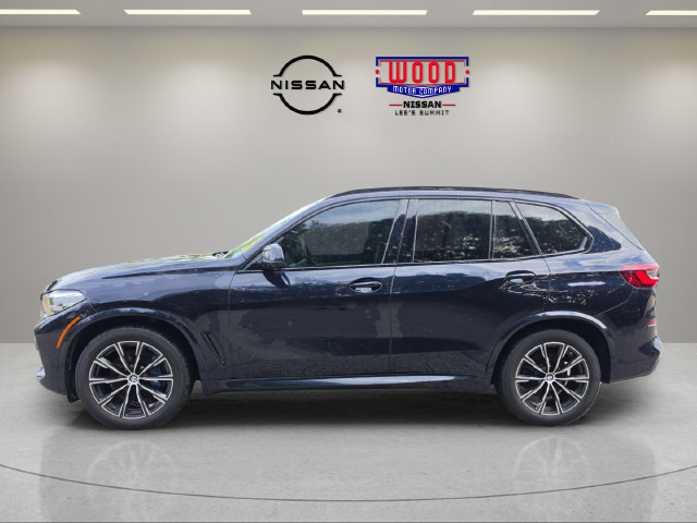 Used 2022 BMW X5 xDrive40i w/ M Sport Package AWD/4WD image 5