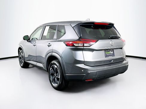 Used 2025 Nissan Rogue SV AWD/4WD image 5