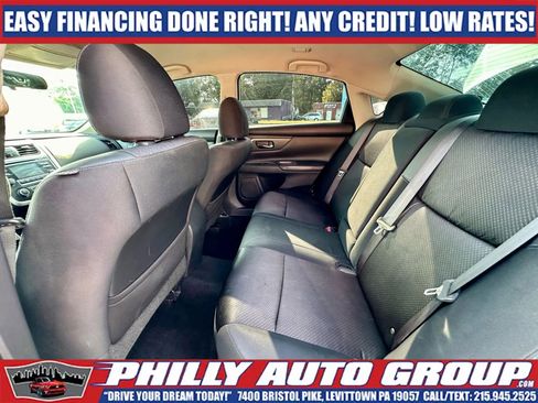 Used 2017 Nissan Altima 2.5 SR FWD image 14