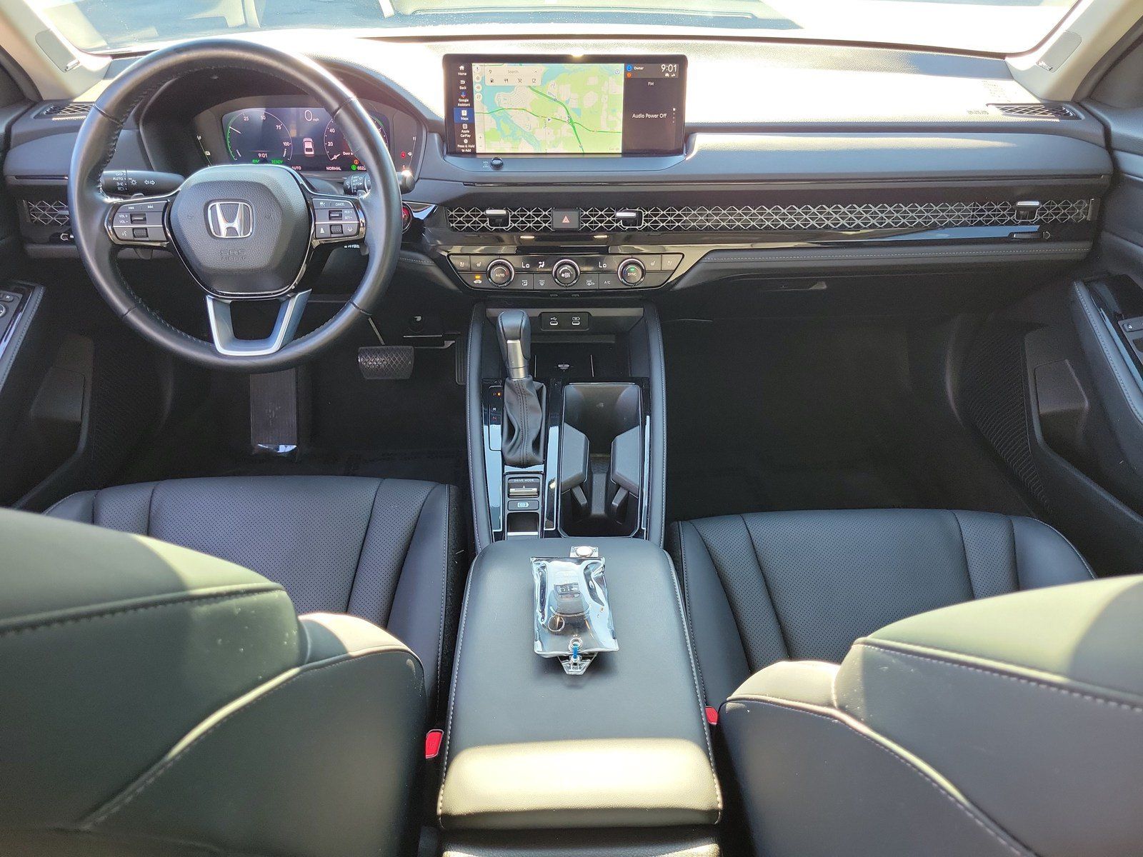 Used 2024 Honda Accord Touring image 30
