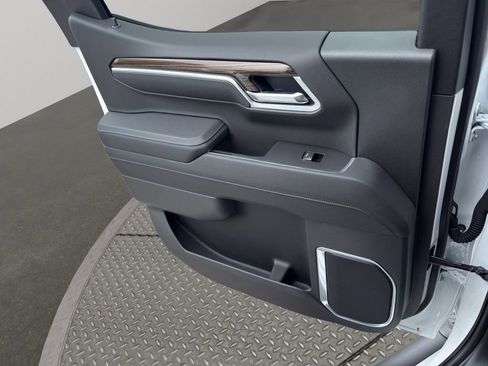 New 2025 Chevrolet Silverado 1500 RST w/ Rally Edition image 18