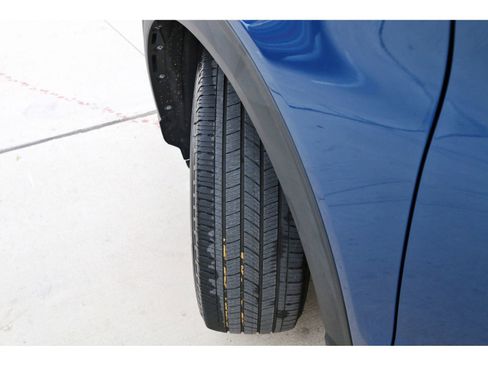 Used 2023 Ford Explorer ST-Line w/ Class IV Trailer Tow Package image 33