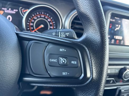 Used 2023 Jeep Gladiator Sport w/ Trailer Tow Package image 27