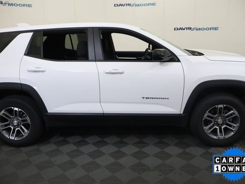 Used 2026 GMC Terrain Elevation AWD/4WD image 5