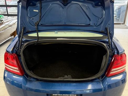 Used 2010 Dodge Avenger SXT FWD image 21