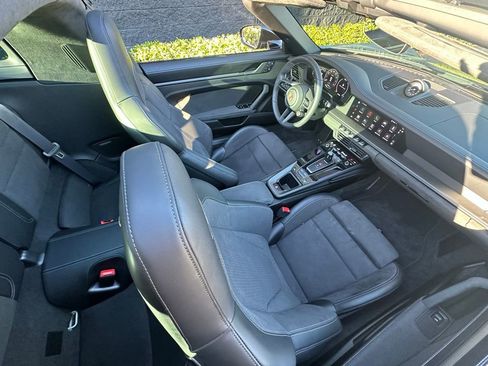 Used 2025 Porsche 911 Targa 4 GTS image 41