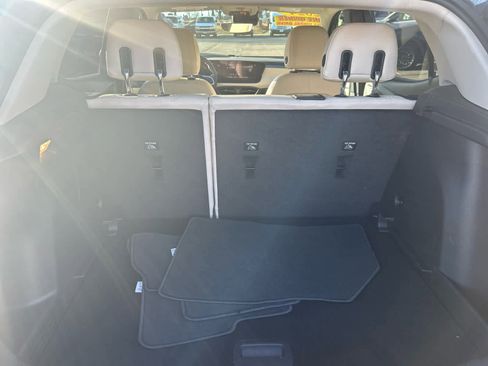 Used 2024 Buick Encore GX Avenir w/ Avenir Technology Package image 24