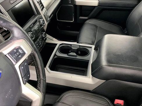 Used 2019 Ford F250 Lariat AWD/4WD image 24