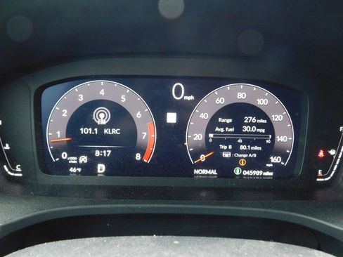 Used 2023 Acura Integra A-Spec image 12