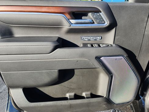 Used 2025 GMC Sierra 1500 Denali image 22