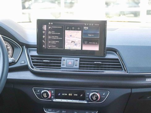Certified 2025 Audi Q5 e Premium Plus w/ Premium Plus Package AWD/4WD image 15