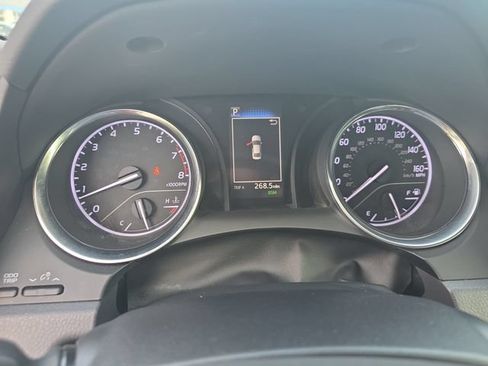 Used 2019 Toyota Camry SE w/ Convenience Package FWD image 19