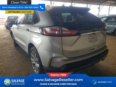 Used 2019 Ford Edge Titanium image 3