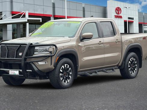 Used 2024 Nissan Frontier PRO-4X w/ Technology Package image 8