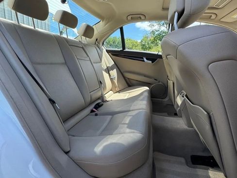 Used 2013 Mercedes-Benz C 250 Sedan image 13