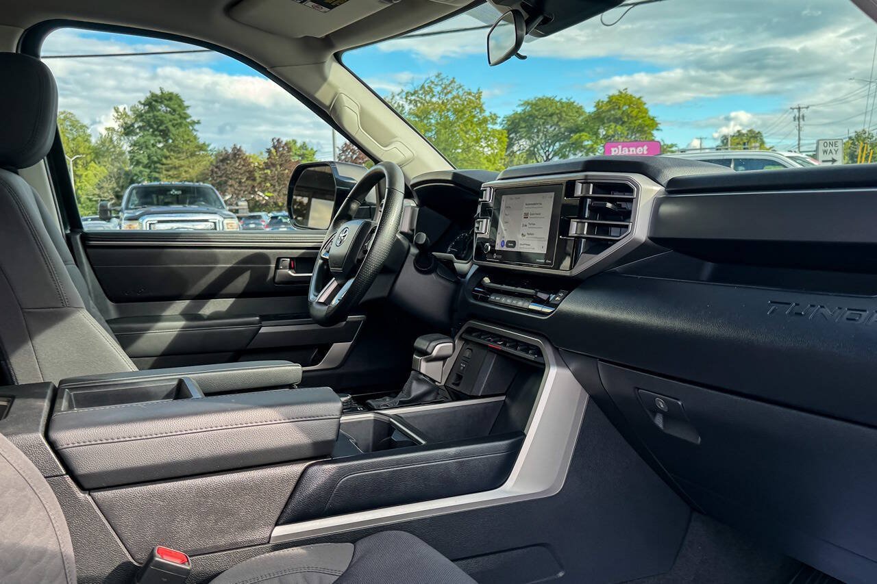 Used 2023 Toyota Tundra SR5 w/ SR5 Convenience Package AWD/4WD image 13