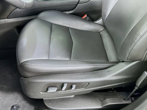Used 2021 Cadillac XT5 Premium Luxury w/ LPO, Floor Liner Package FWD image 19