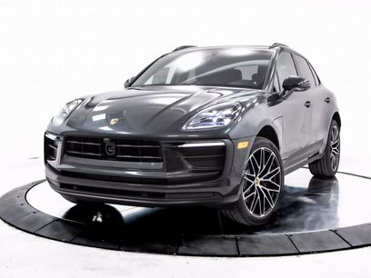 Certified 2025 Porsche Macan