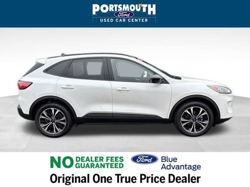 Certified 2022 Ford Escape SEL w/ SEL Stealth AWD Package image 6