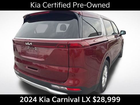 Certified 2024 Kia Carnival LX image 4