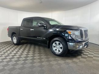 Used 2018 Nissan Titan SV video 2